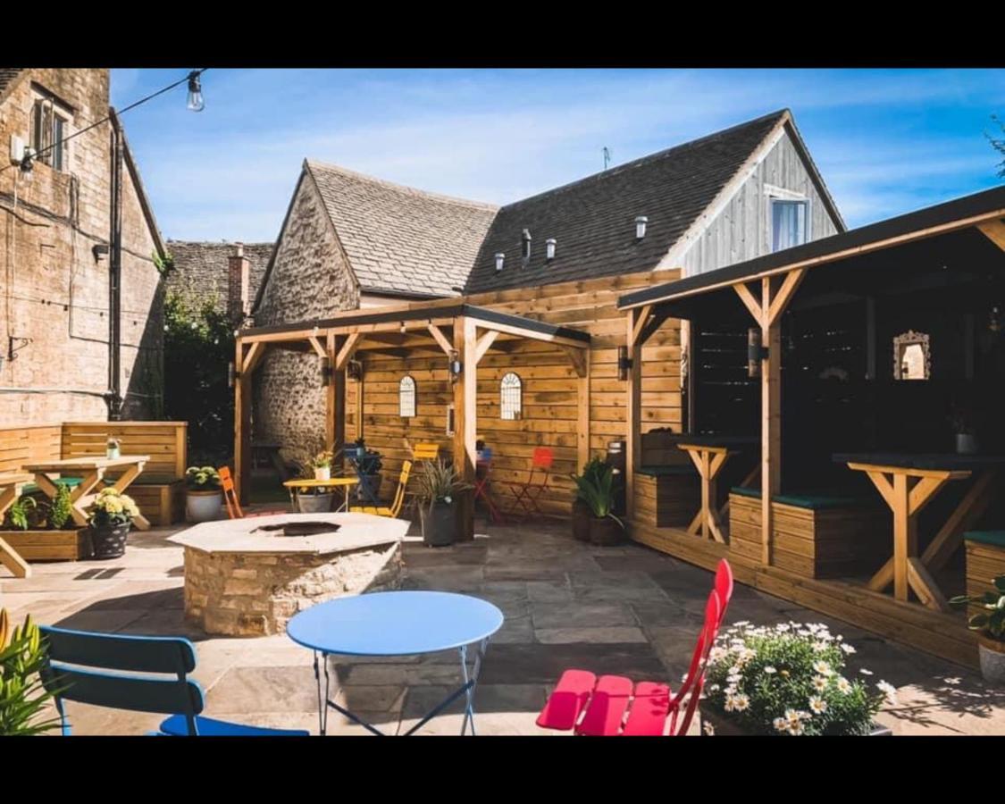 The Rose & Crown Farmhouse Kitchen Nympsfield Exteriör bild